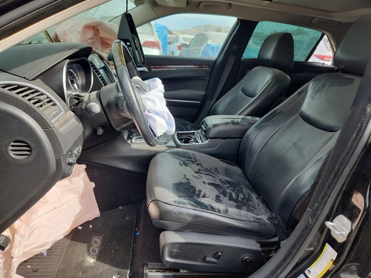 2016 CHRYSLER 300