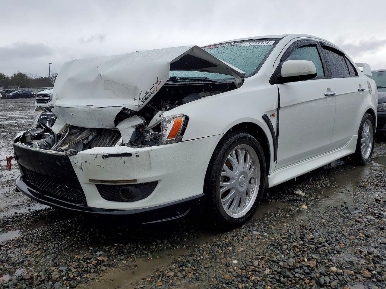 2011 MITSUBISHI LANCER