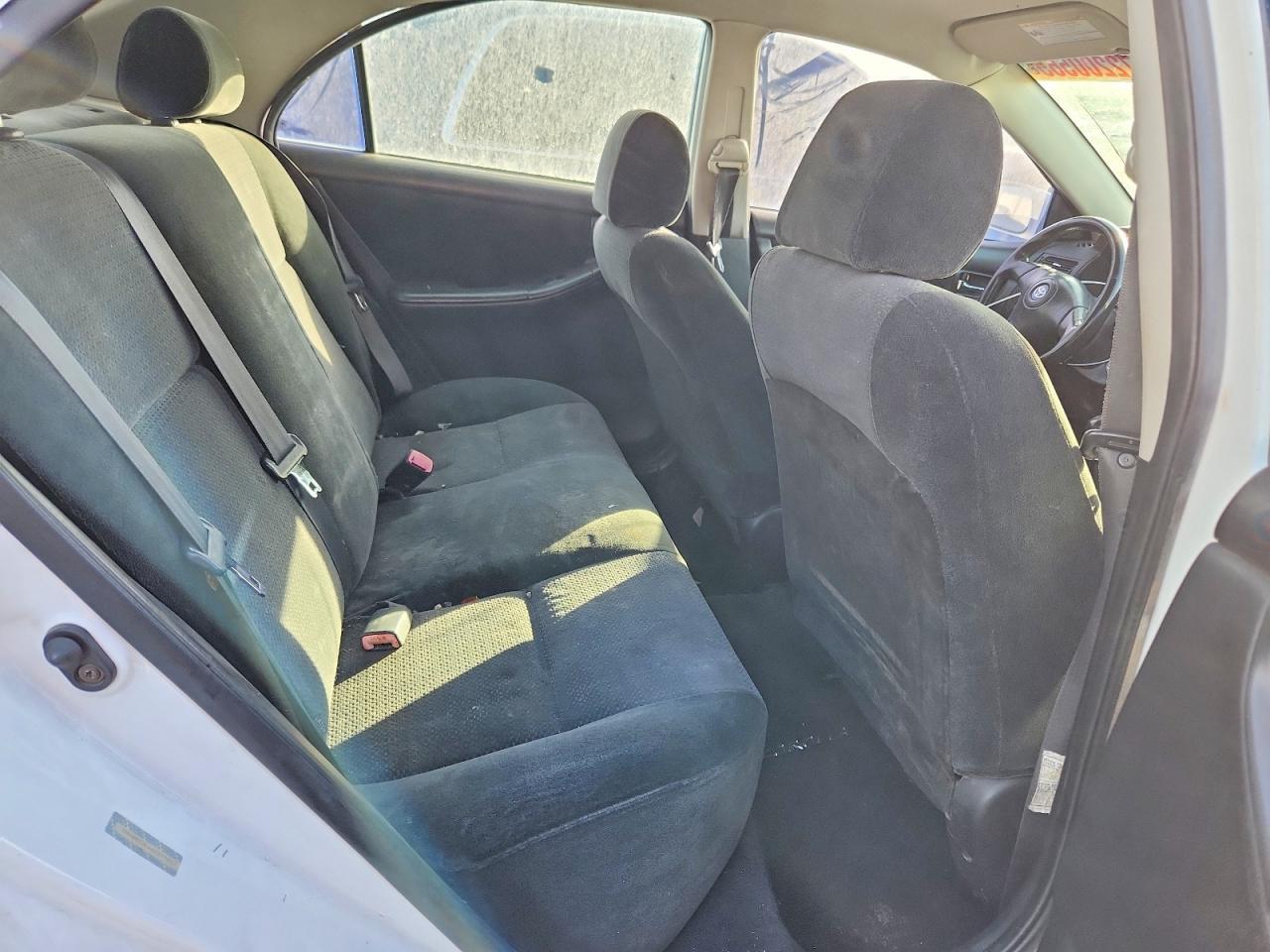 2004 TOYOTA COROLLA