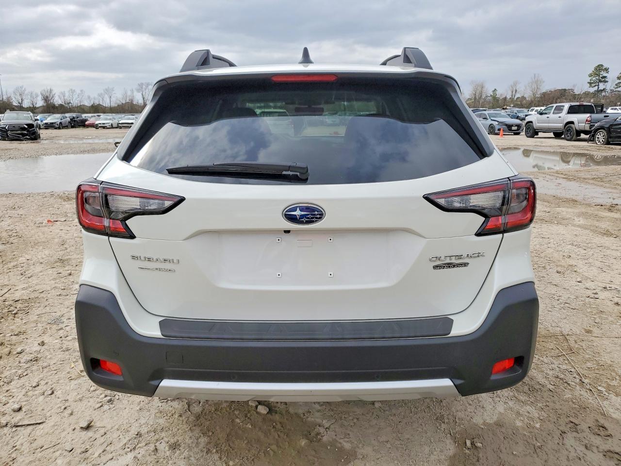 2025 SUBARU Outback