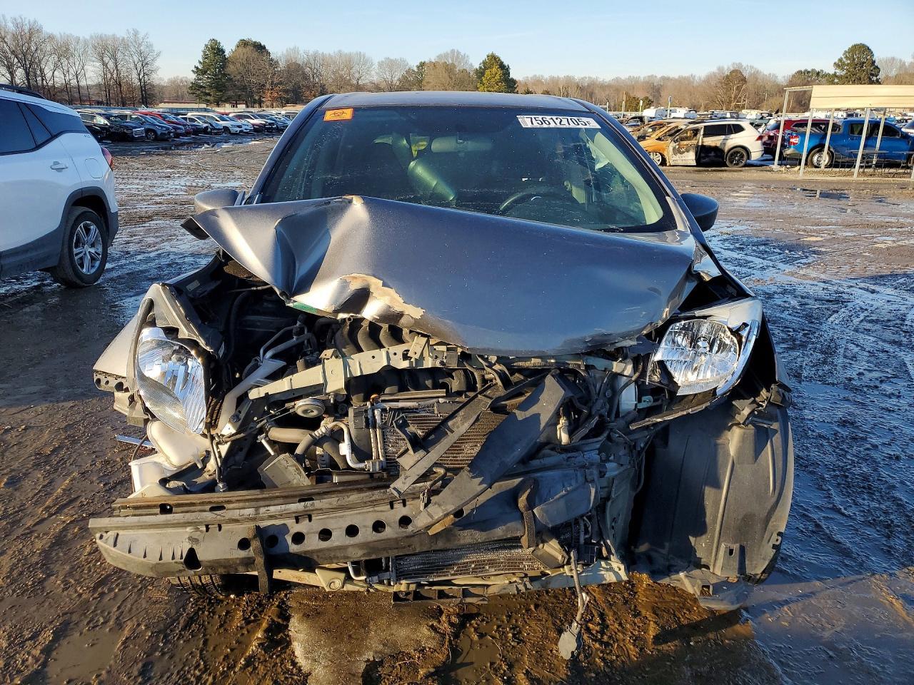 2016 NISSAN Versa Note