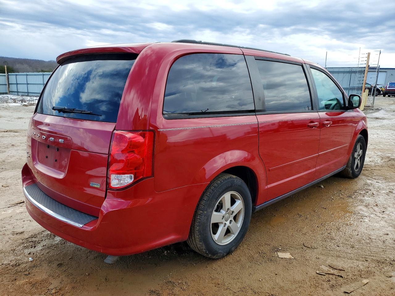 2013 DODGE GRAND CARAVAN
