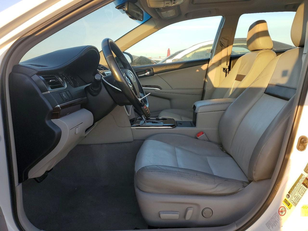 2012 TOYOTA CAMRY