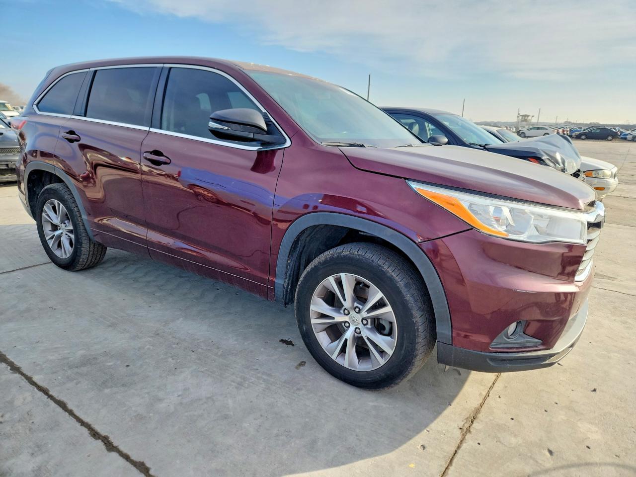 2014 TOYOTA HIGHLANDER
