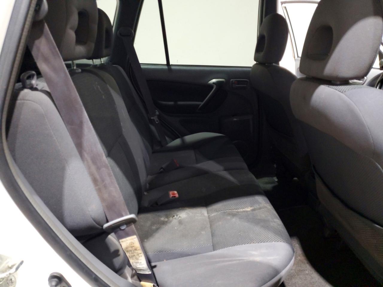 2003 TOYOTA RAV4