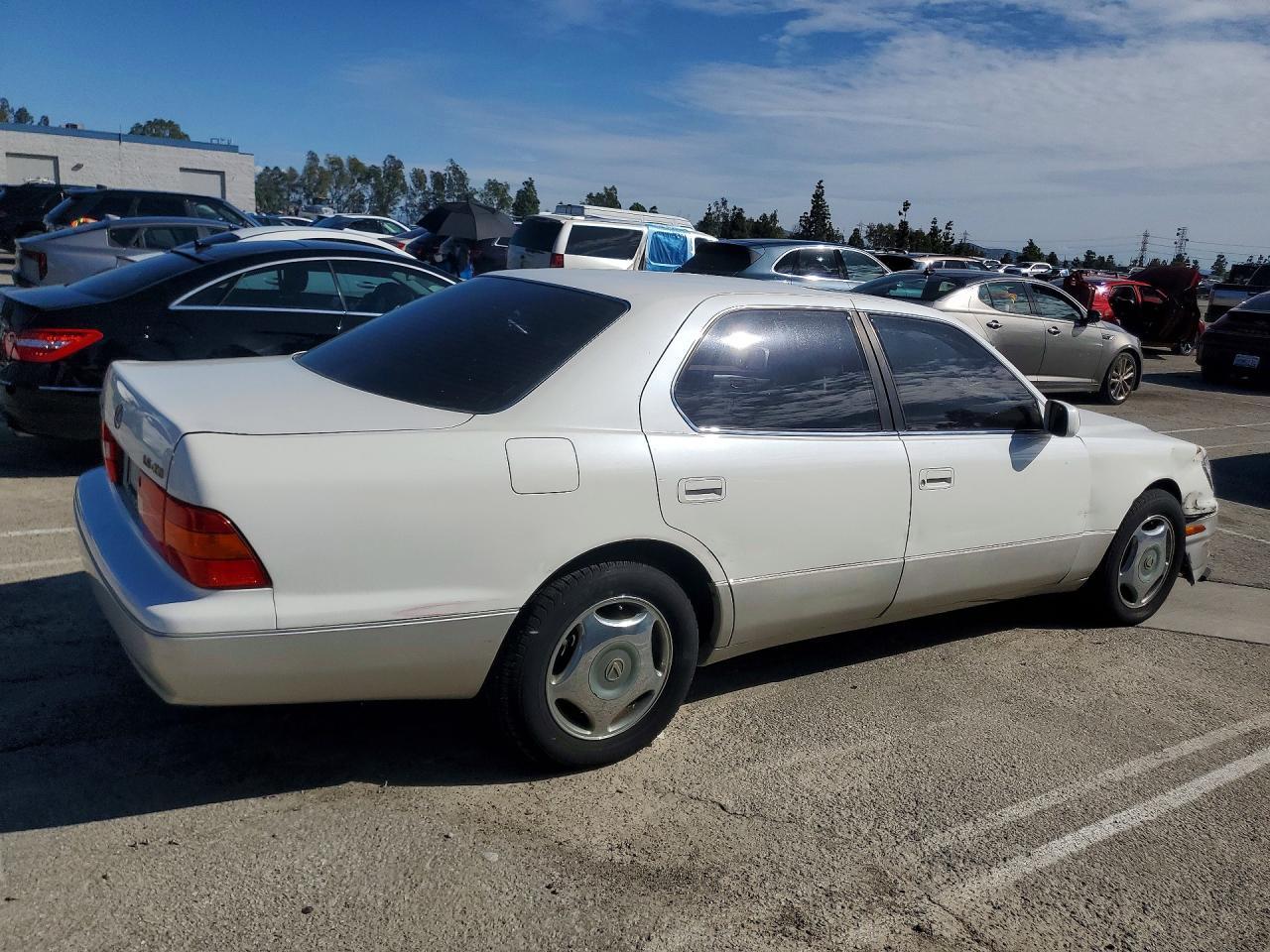1998 LEXUS Ls 400