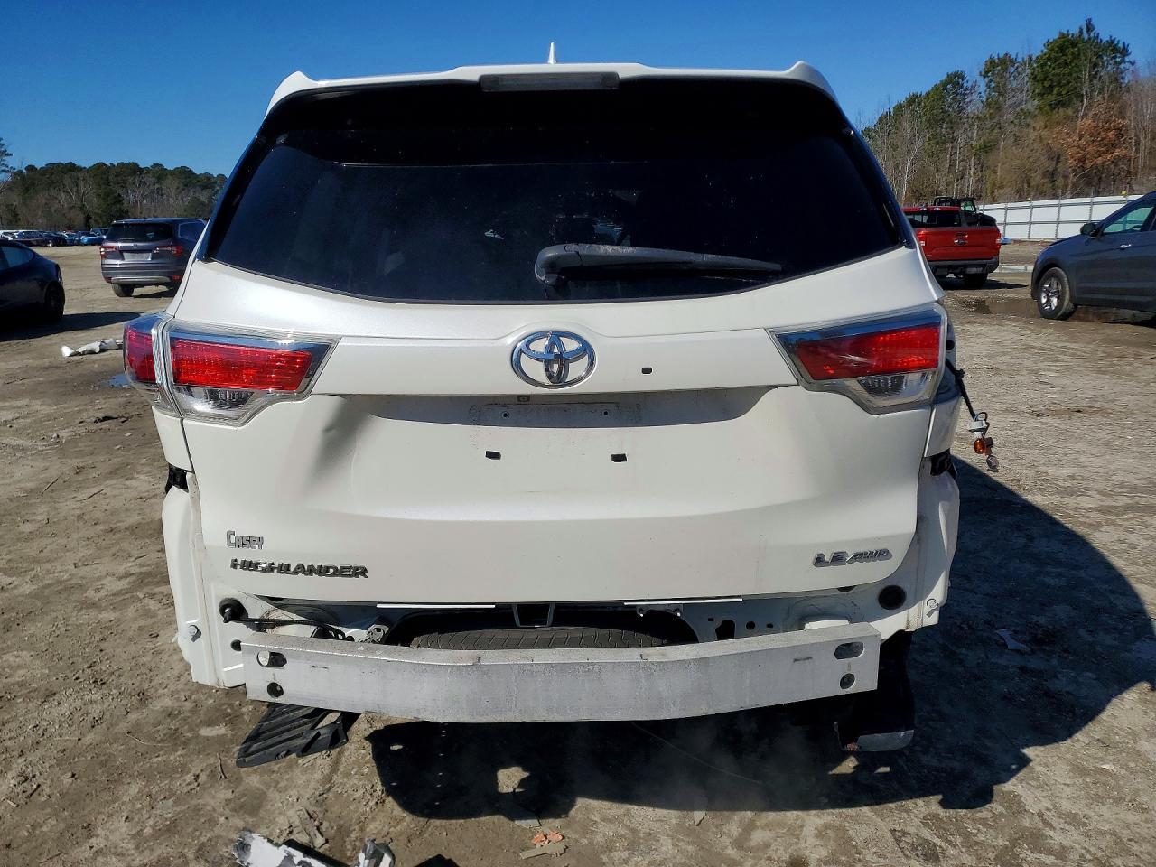 2014 TOYOTA HIGHLANDER