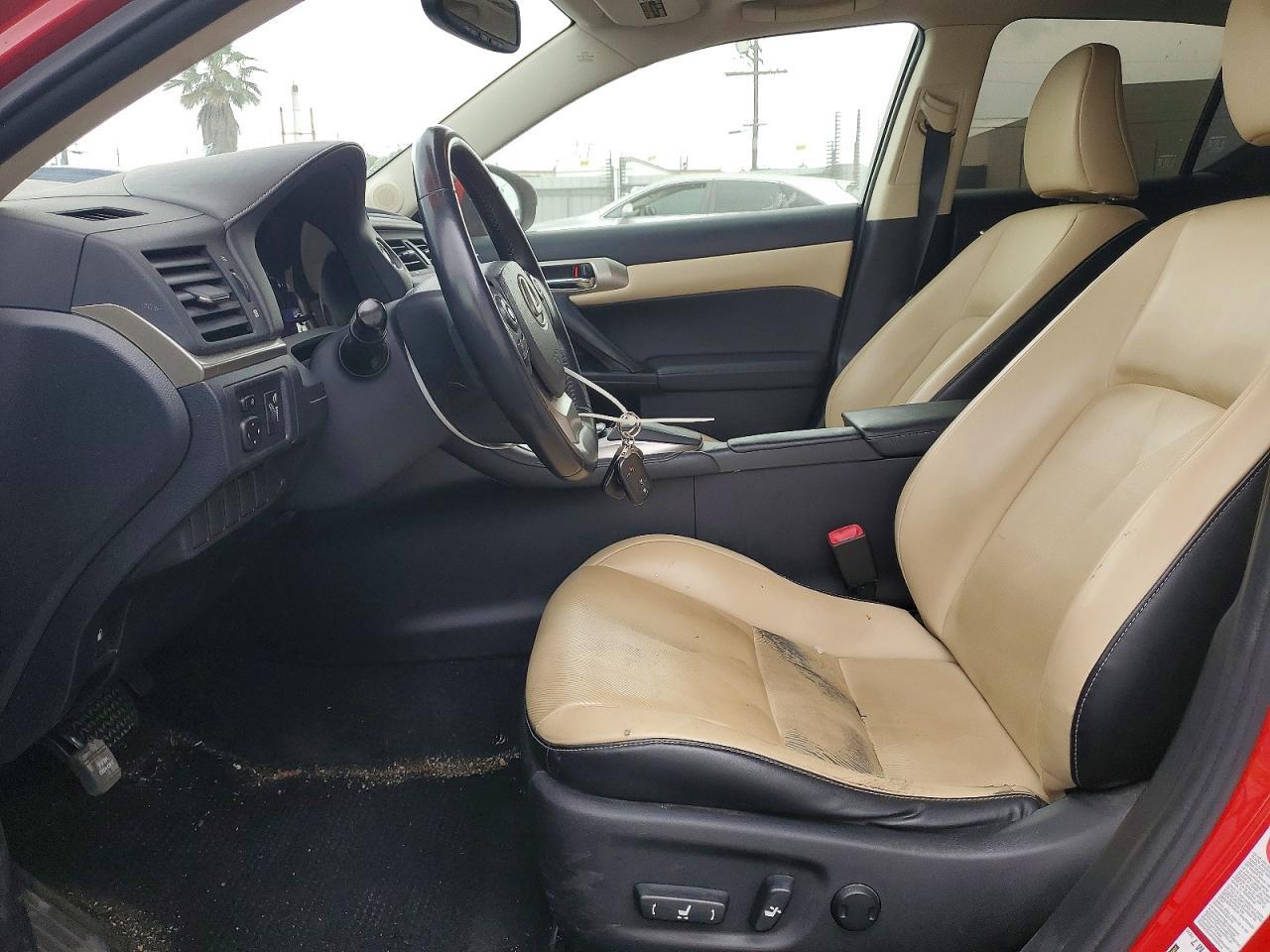 2014 LEXUS CT 200