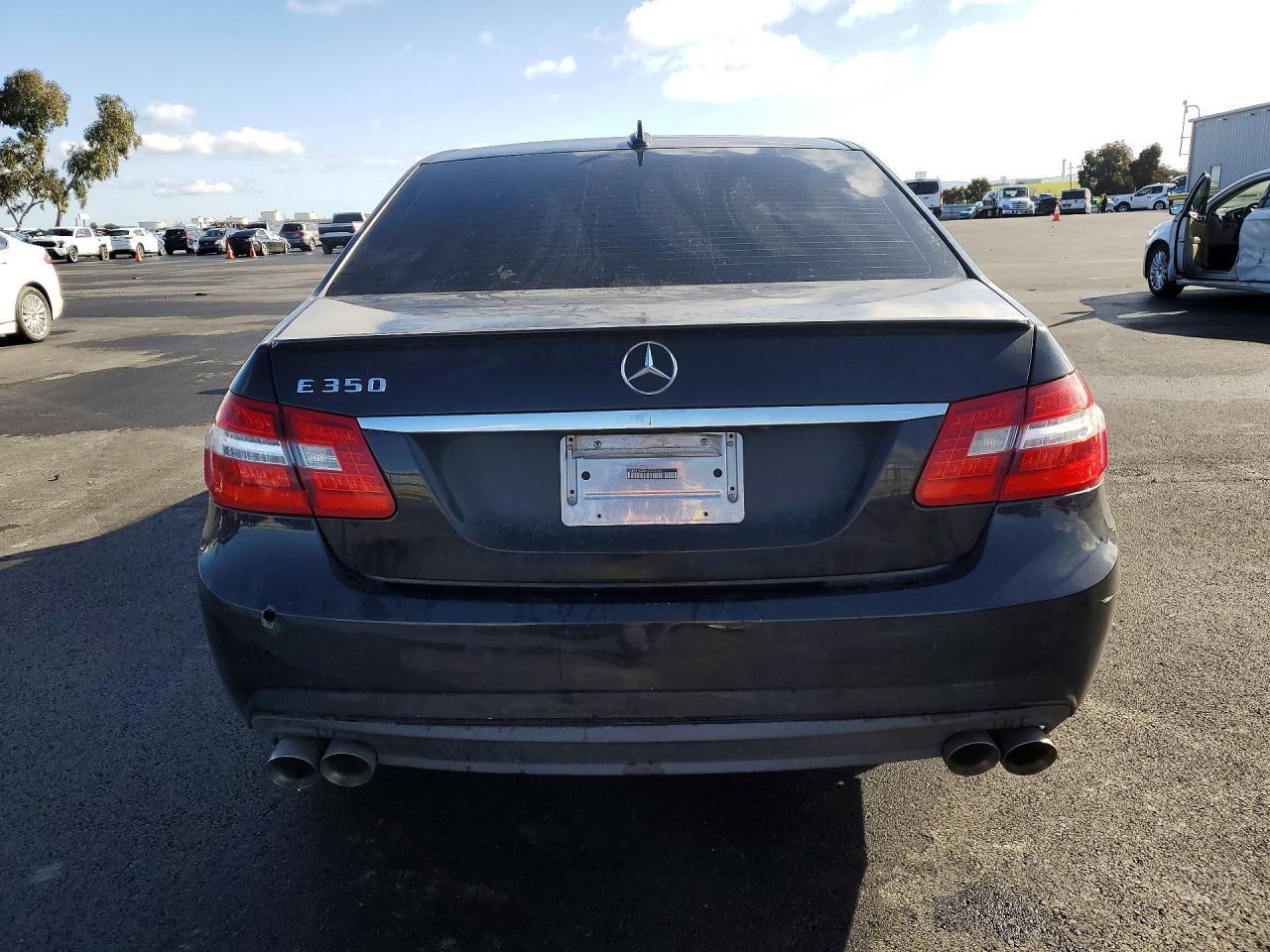 2010 MERCEDES-BENZ E-Class
