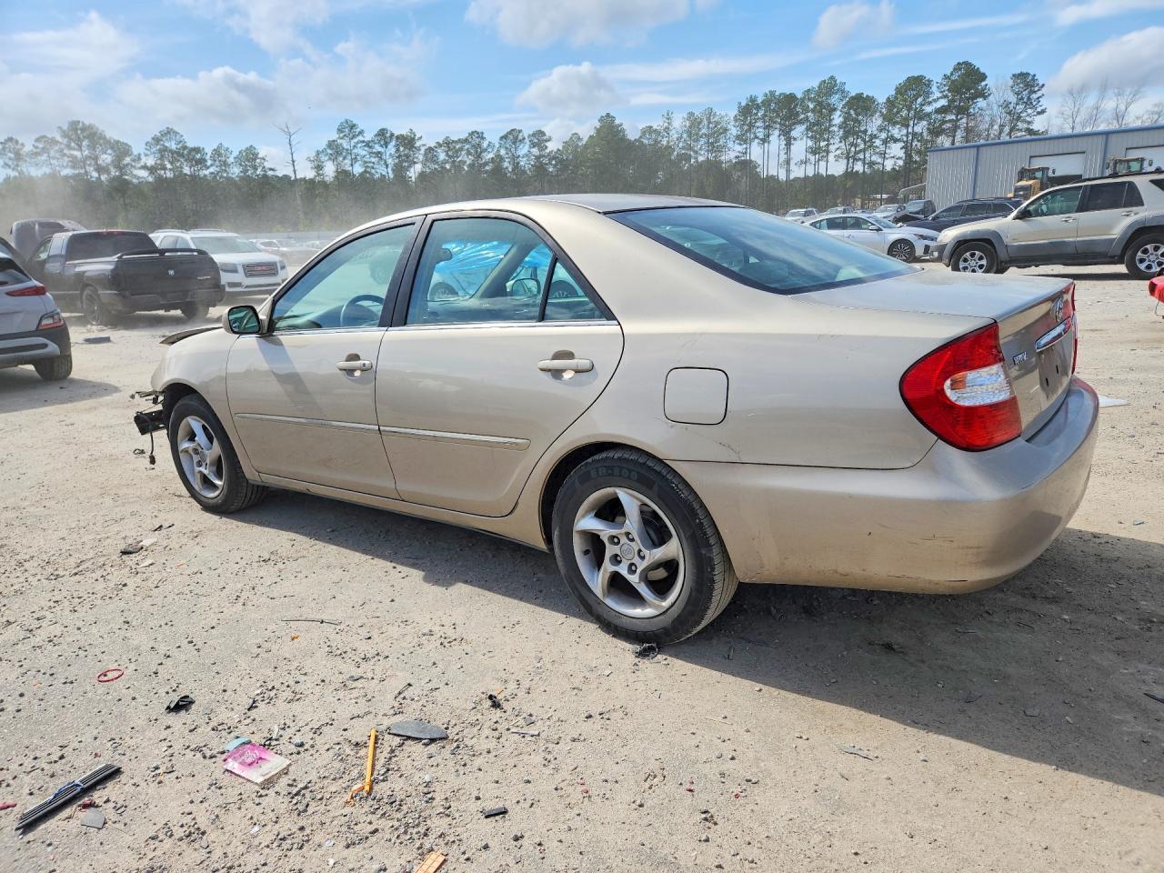 2004 TOYOTA CAMRY