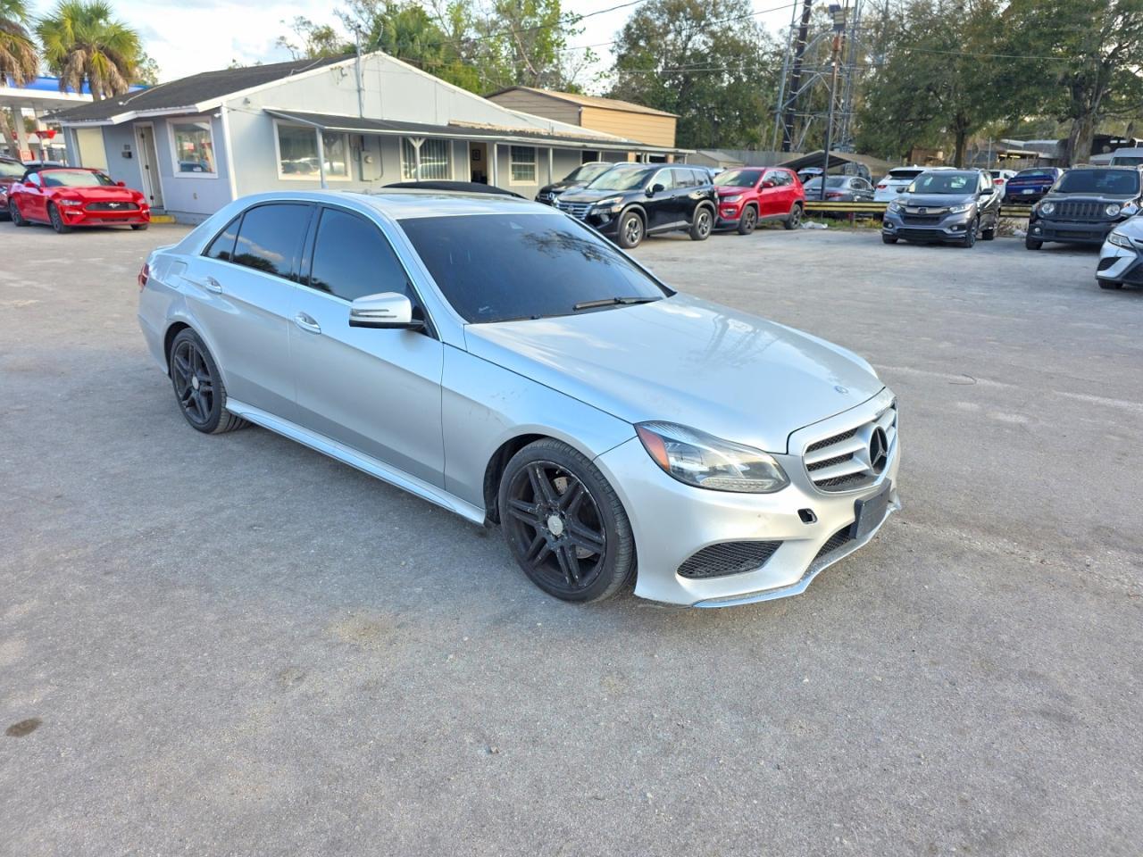 2014 MERCEDES-BENZ E-Class
