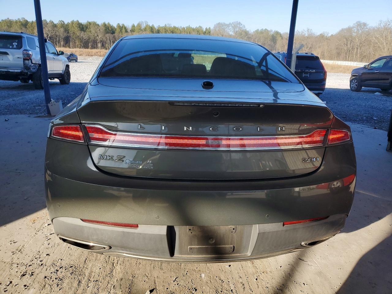 2017 LINCOLN MKZ