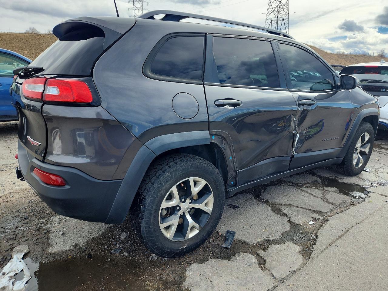 2017 JEEP CHEROKEE
