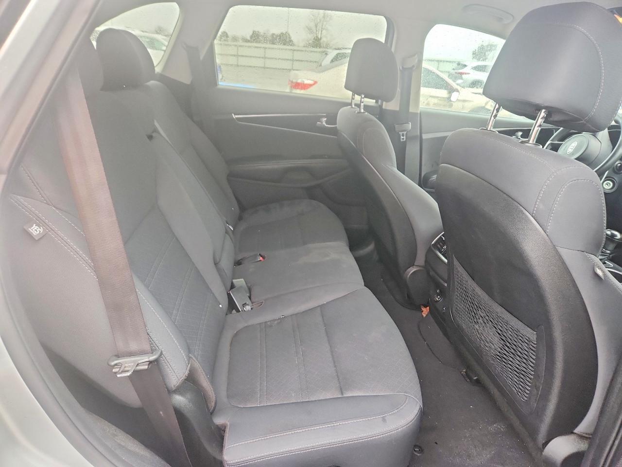 2017 KIA SORENTO