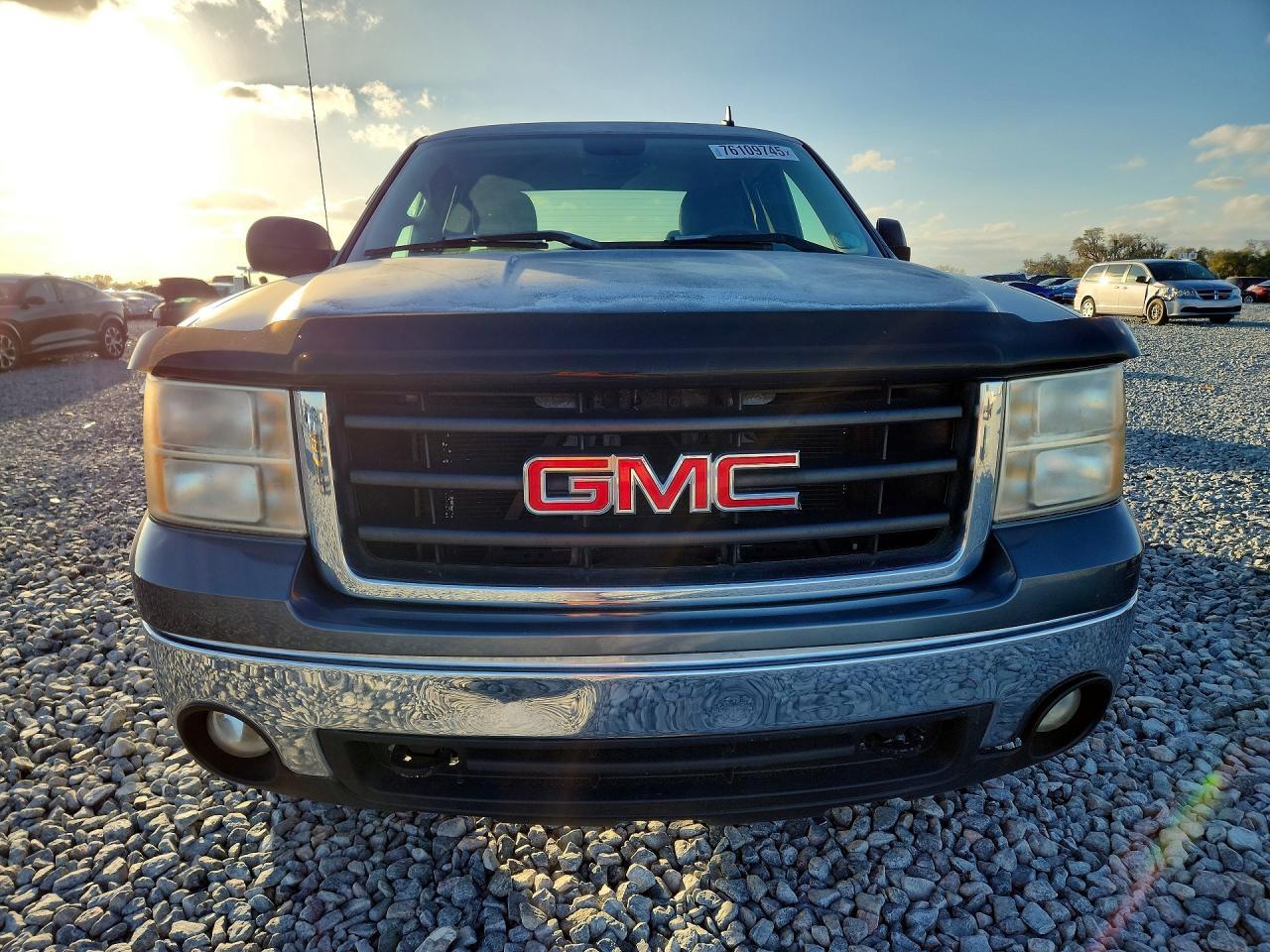 2008 GMC Sierra