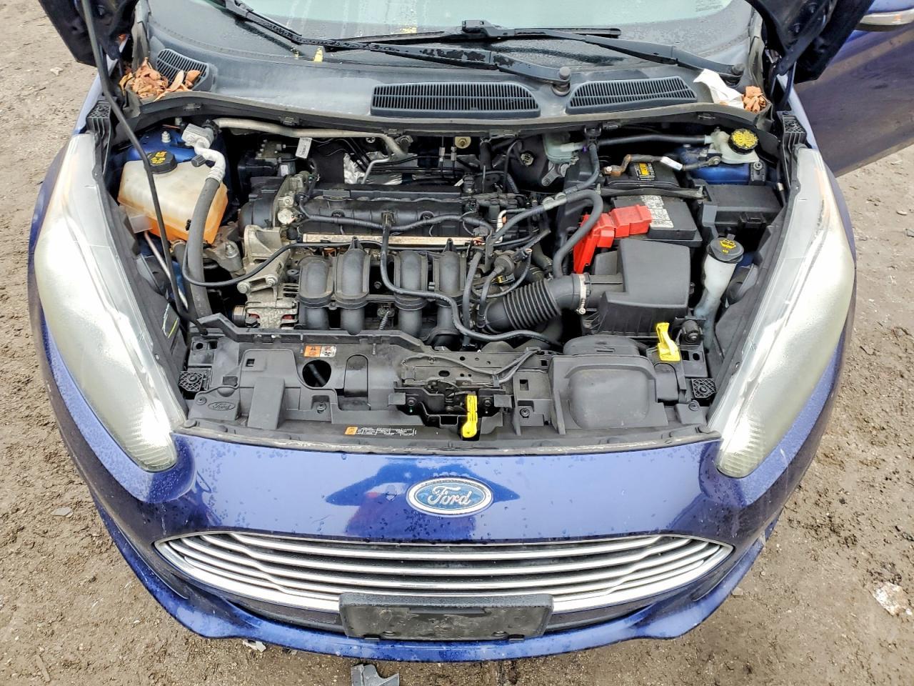 2016 FORD Fiesta