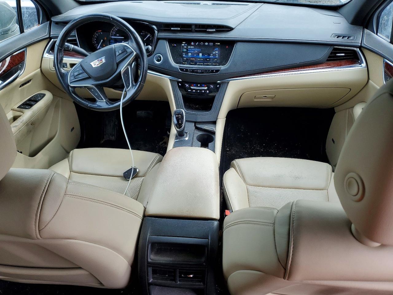 2018 CADILLAC XT5