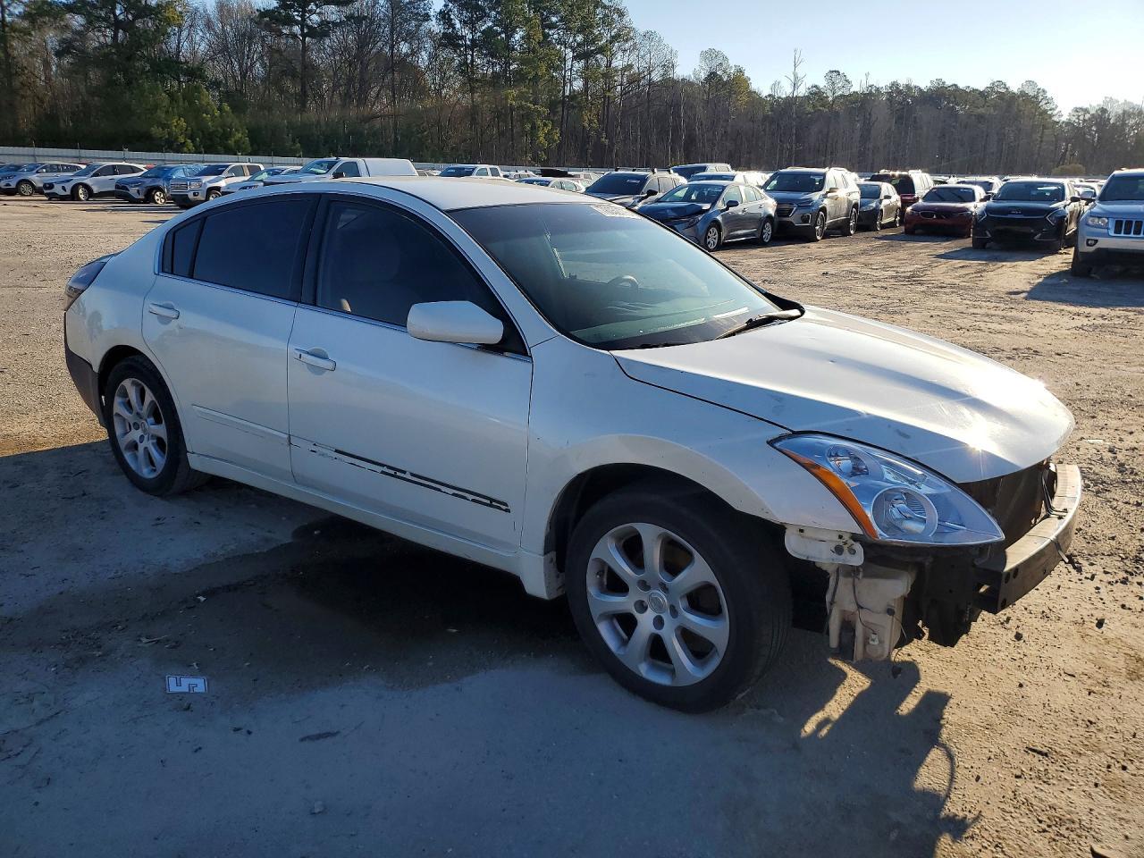 2012 NISSAN ALTIMA