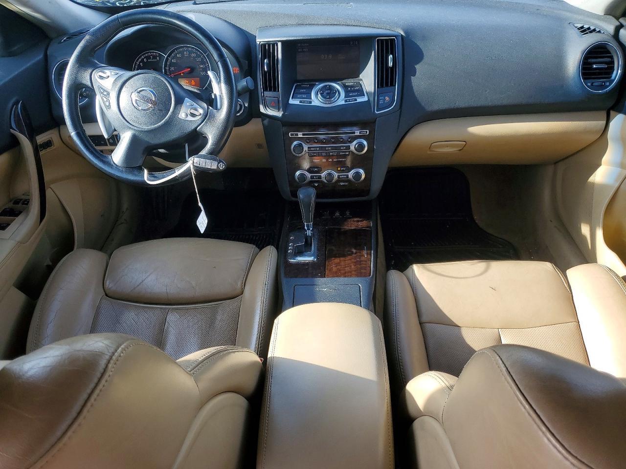 2009 NISSAN Maxima