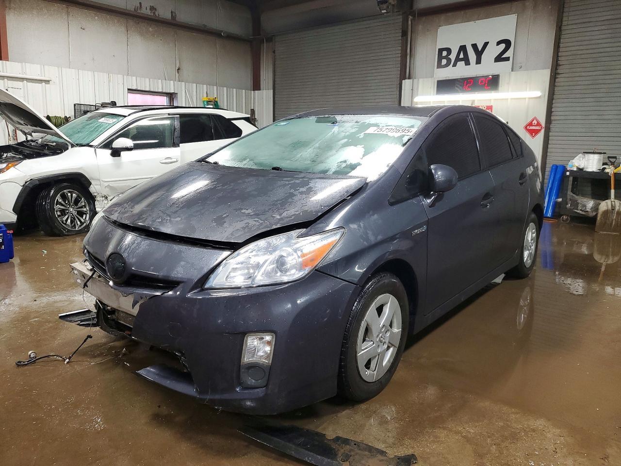 2010 TOYOTA PRIUS