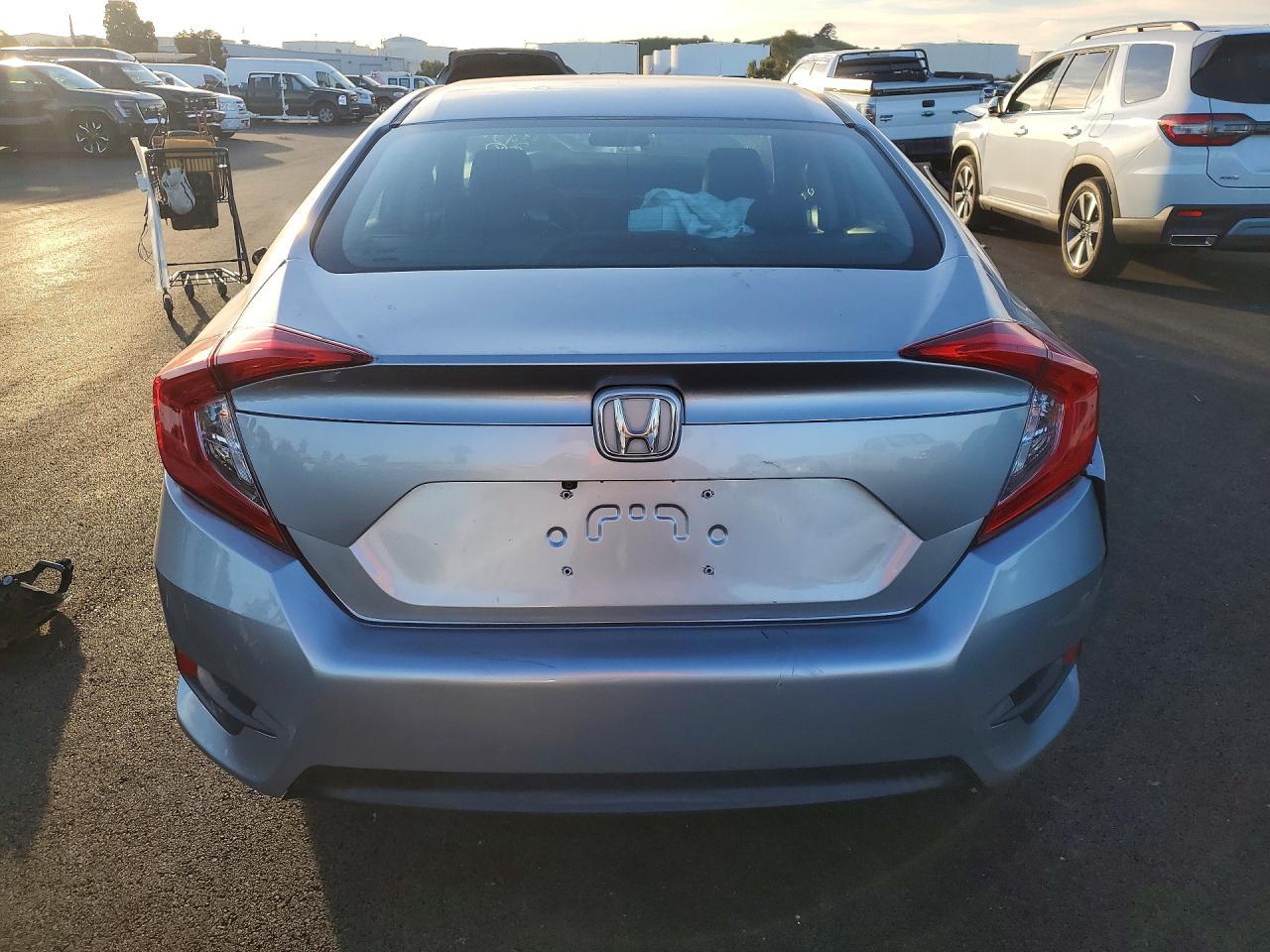 2016 HONDA CIVIC