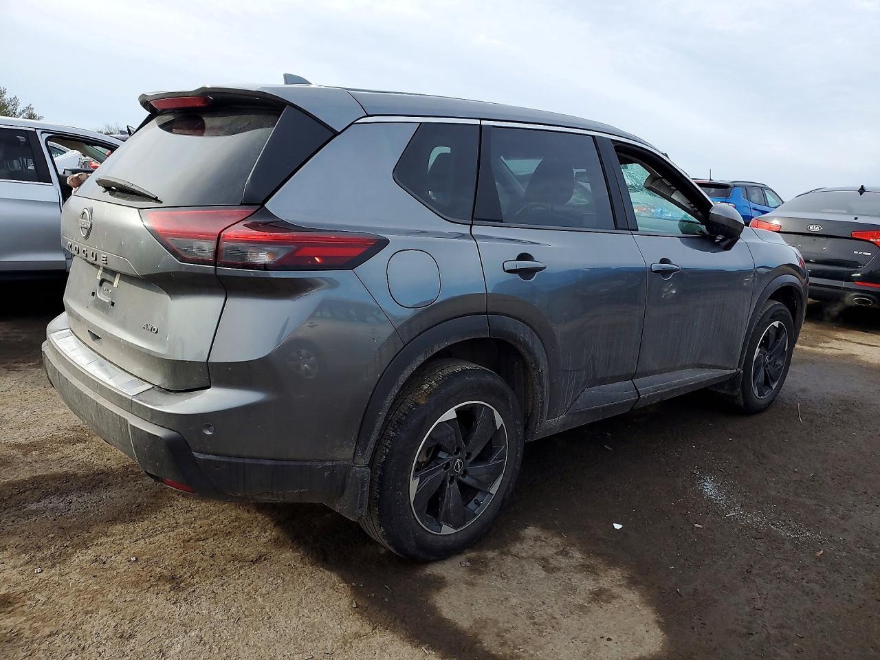 2025 NISSAN ROGUE