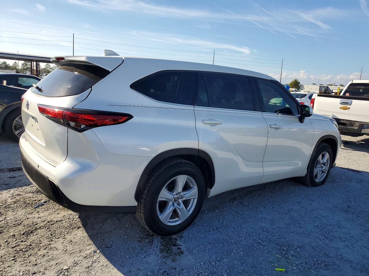2020 TOYOTA HIGHLANDER