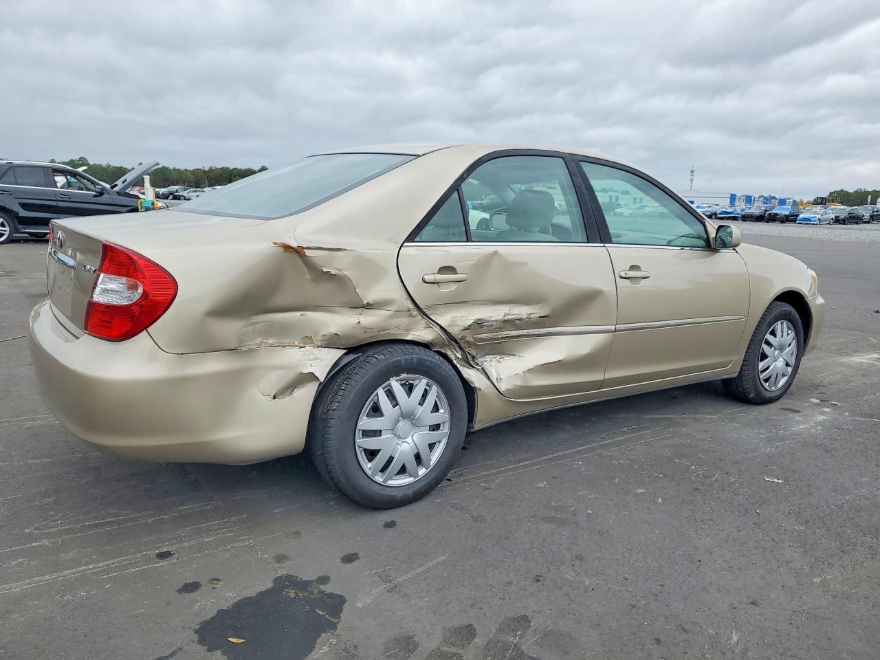 2002 TOYOTA CAMRY