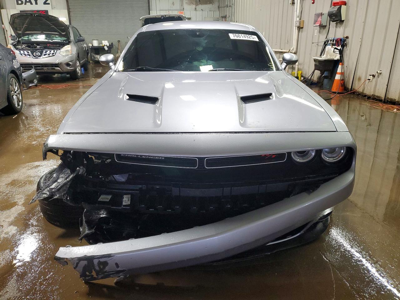 2017 DODGE Challenger