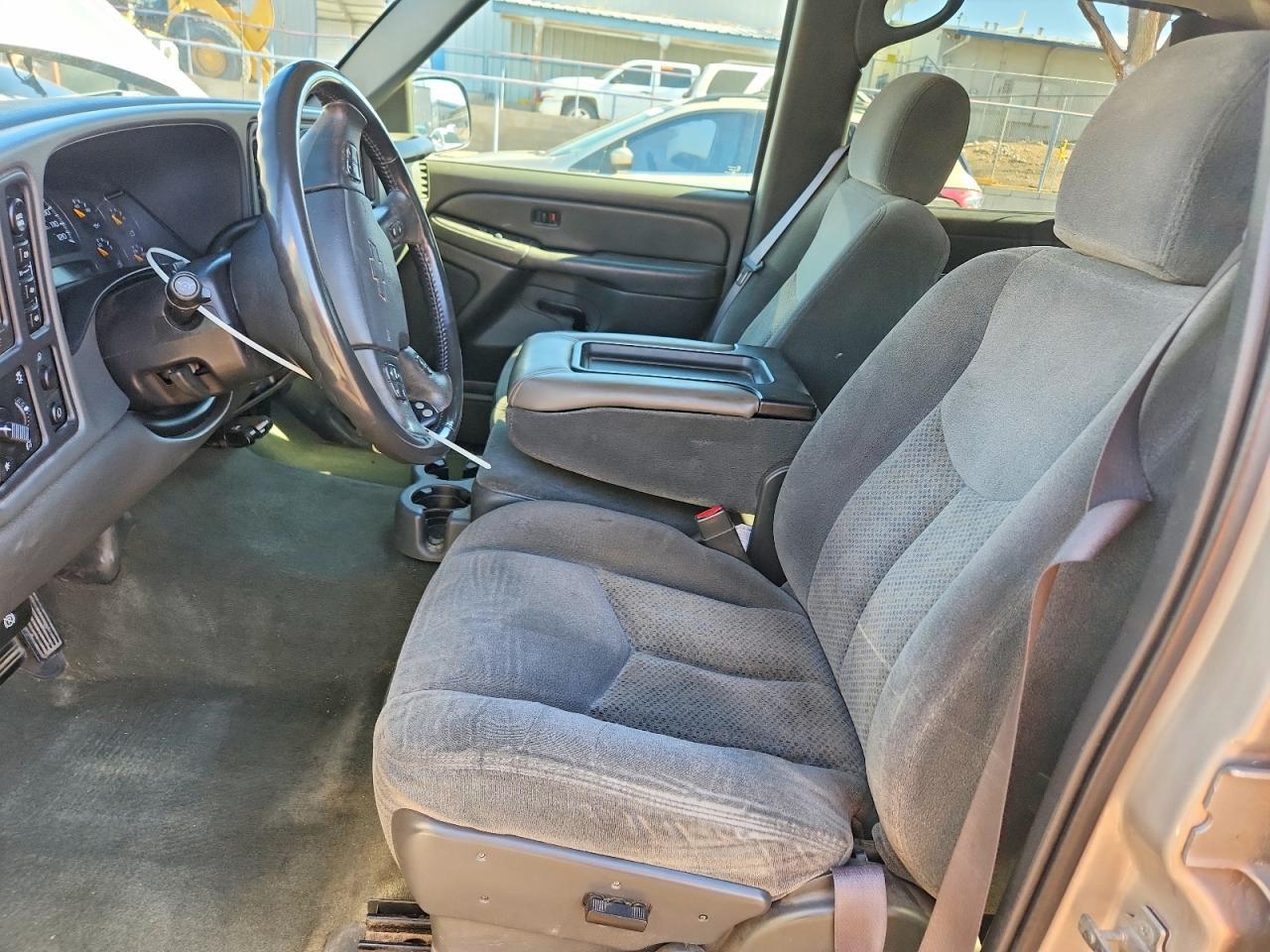2004 CHEVROLET Silverado