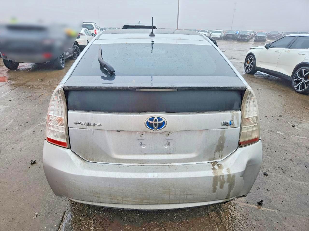 2010 TOYOTA PRIUS