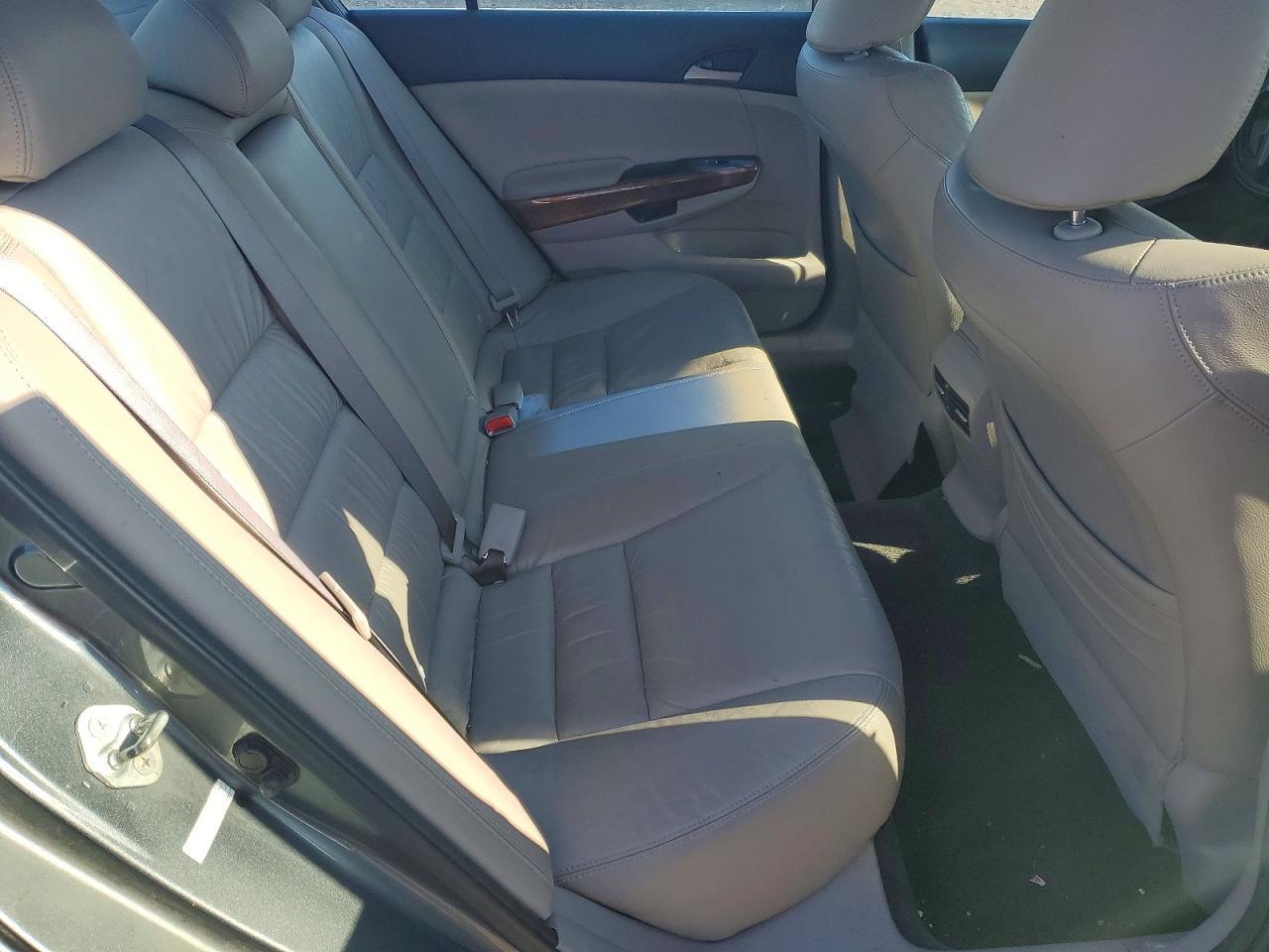 2011 HONDA ACCORD