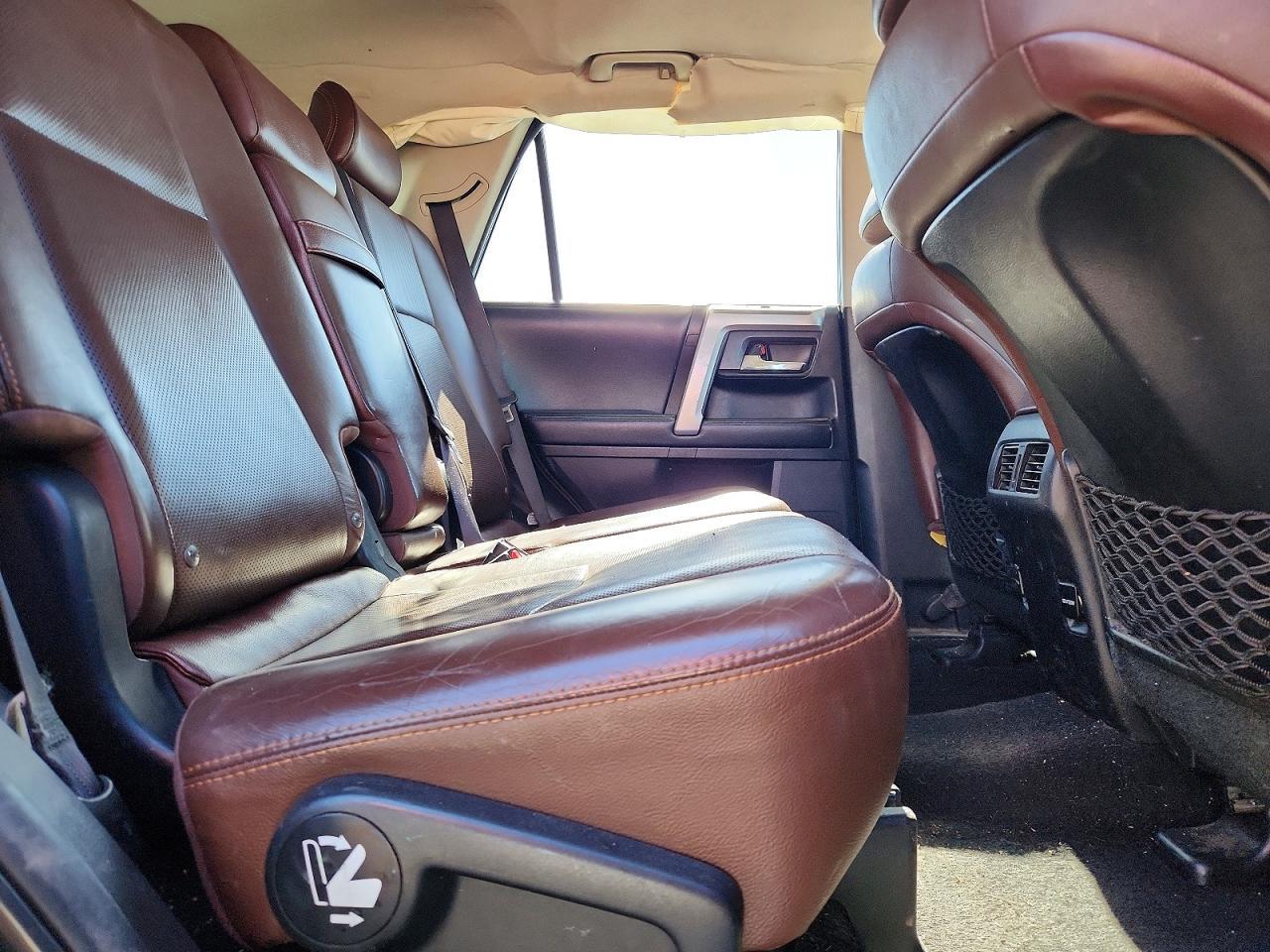 2016 TOYOTA 4Runner