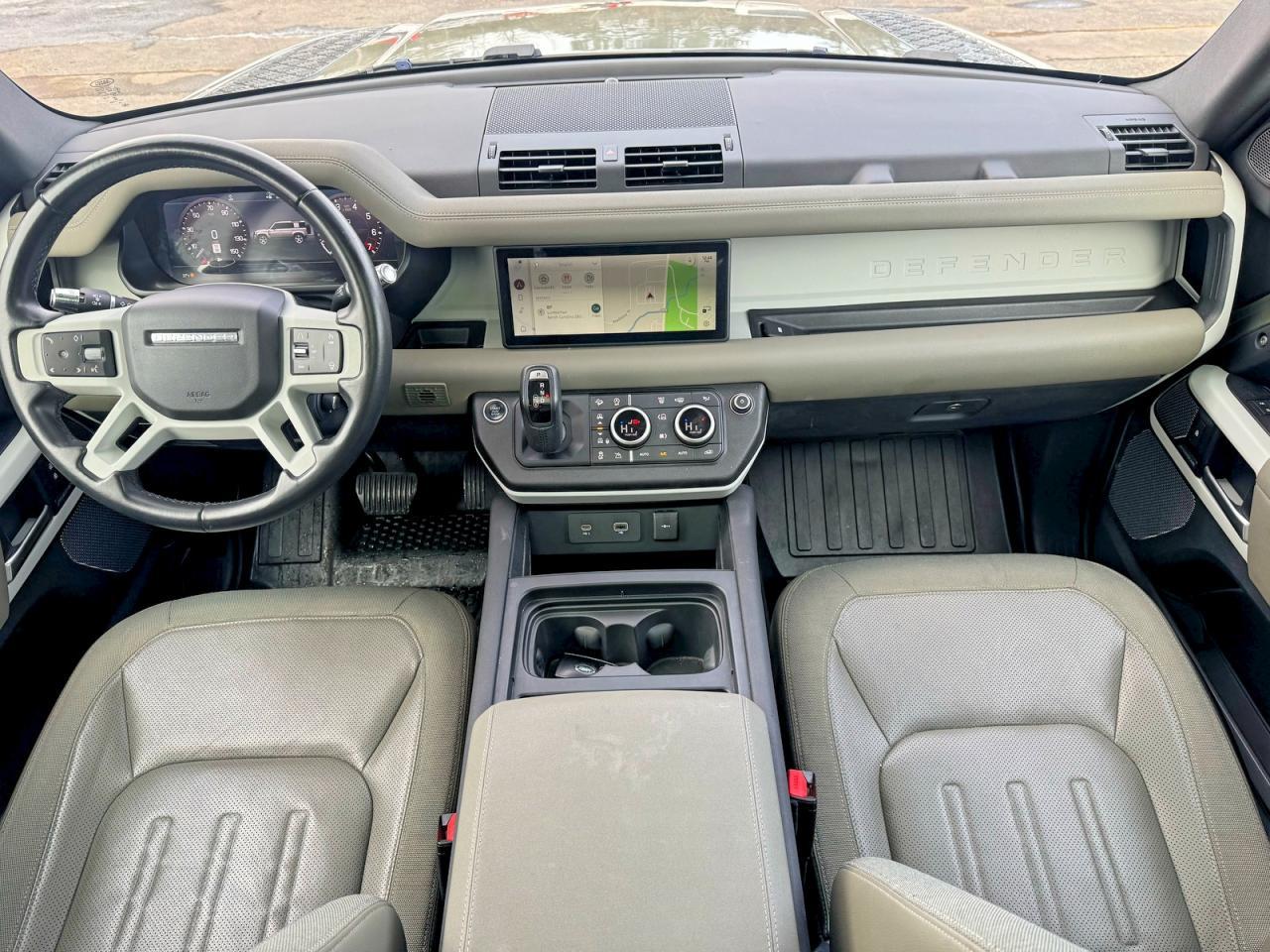 2020 LAND ROVER Defender