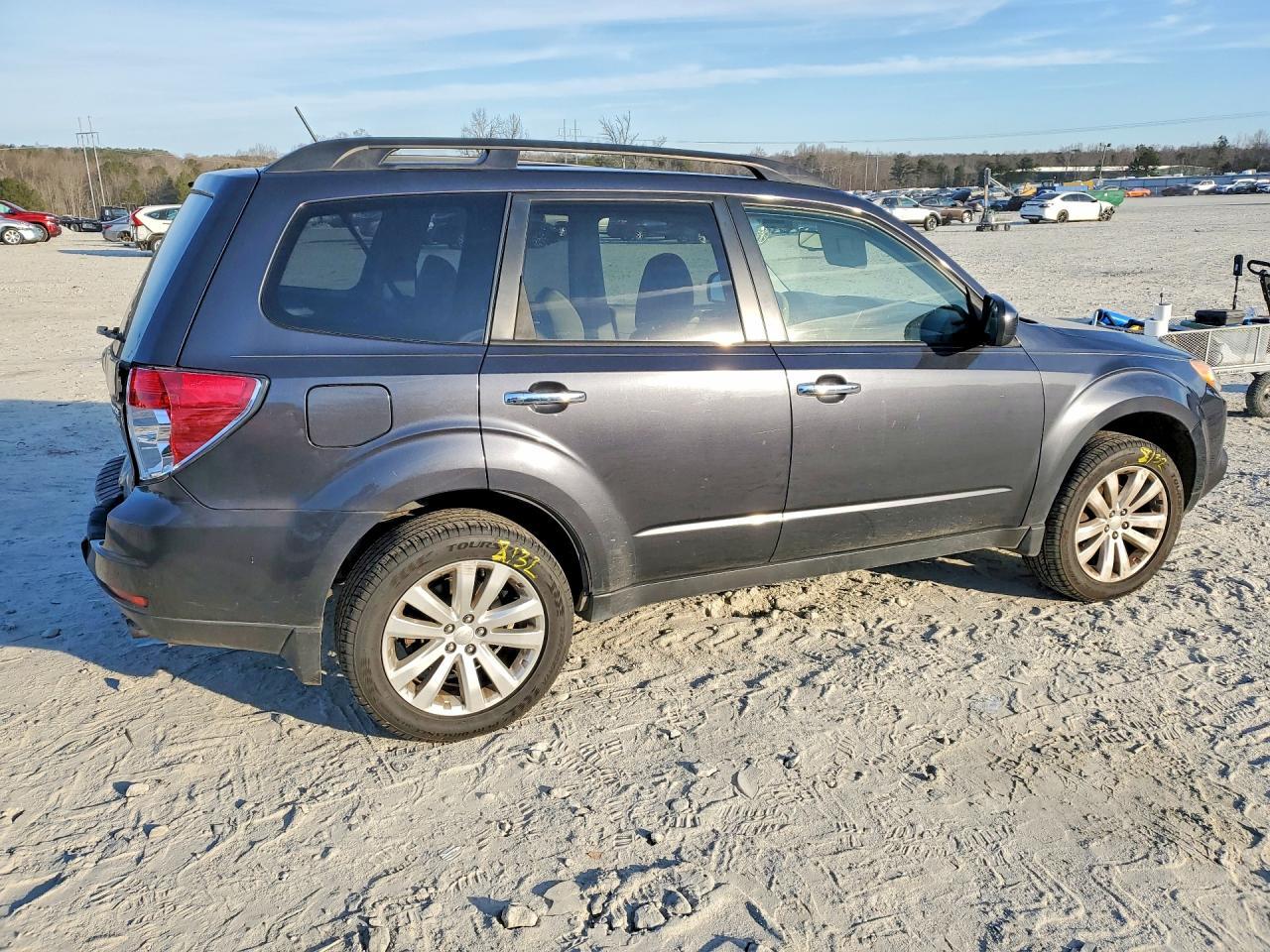 2013 SUBARU FORESTER
