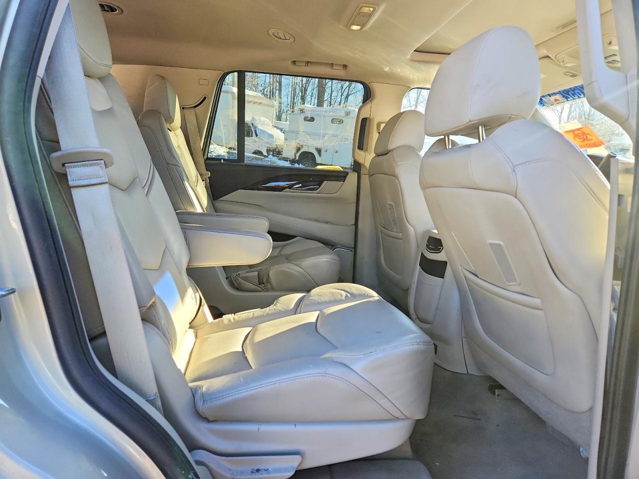 2015 CADILLAC ESCALADE