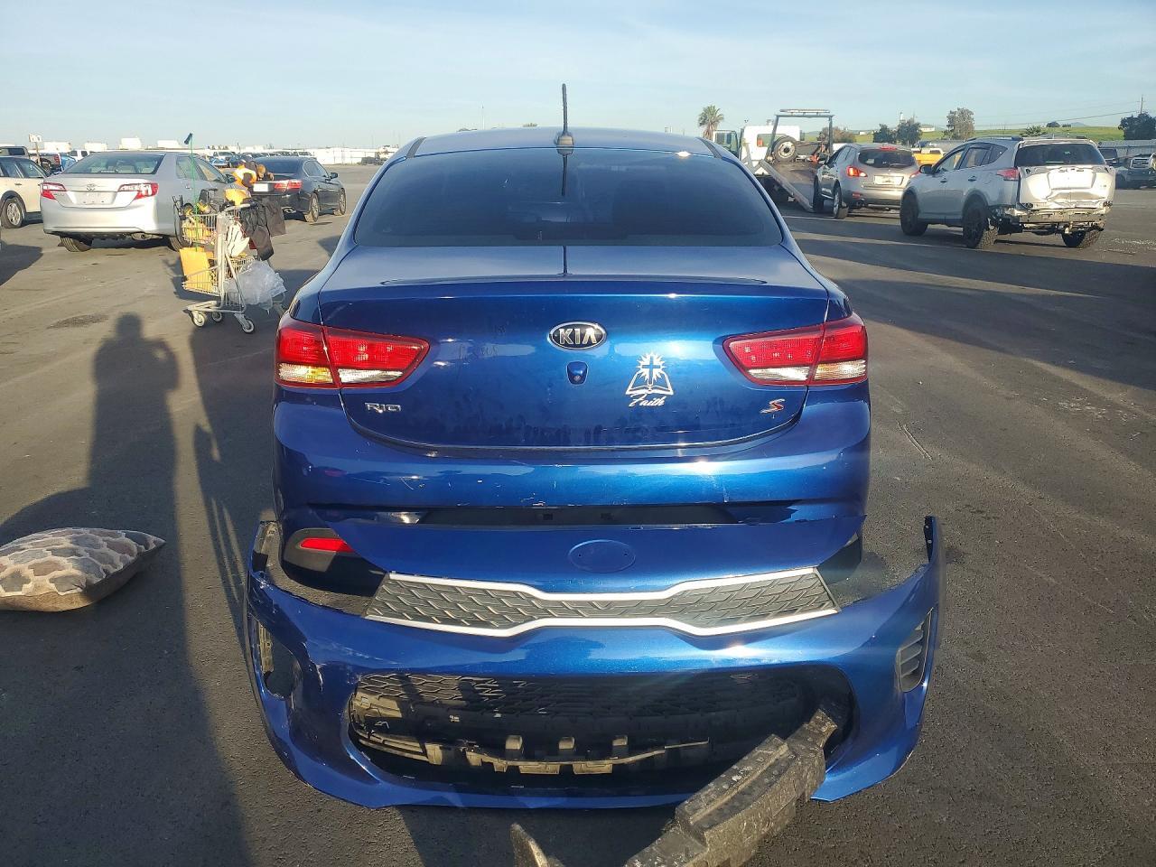 2018 KIA RIO