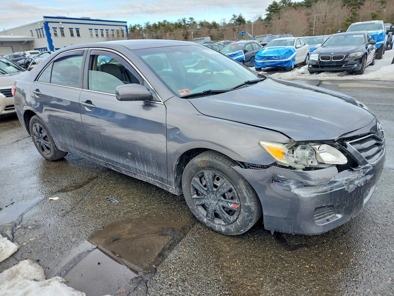 2010 TOYOTA CAMRY