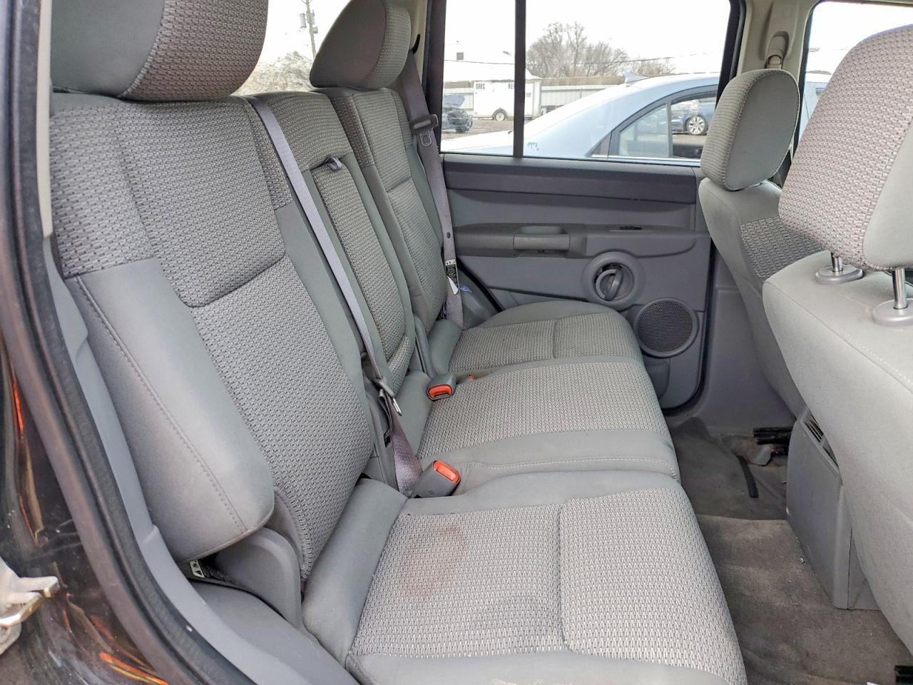 2006 JEEP Commander