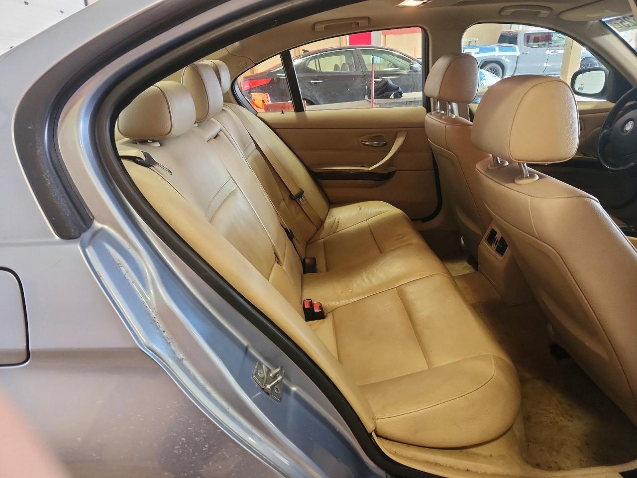 2010 BMW 3 SERIES