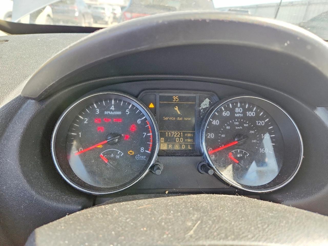 2015 NISSAN ROGUE