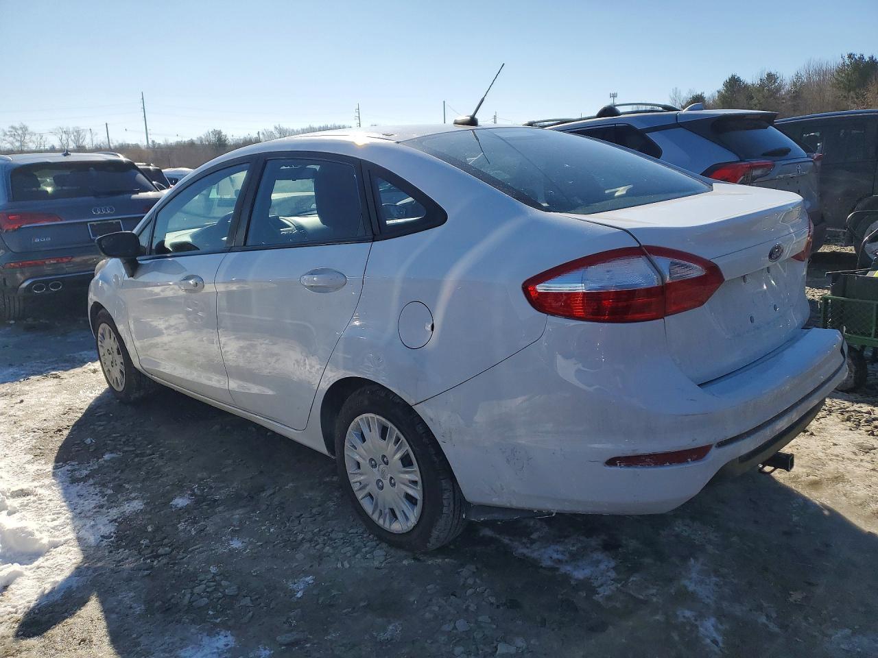 2014 FORD Fiesta