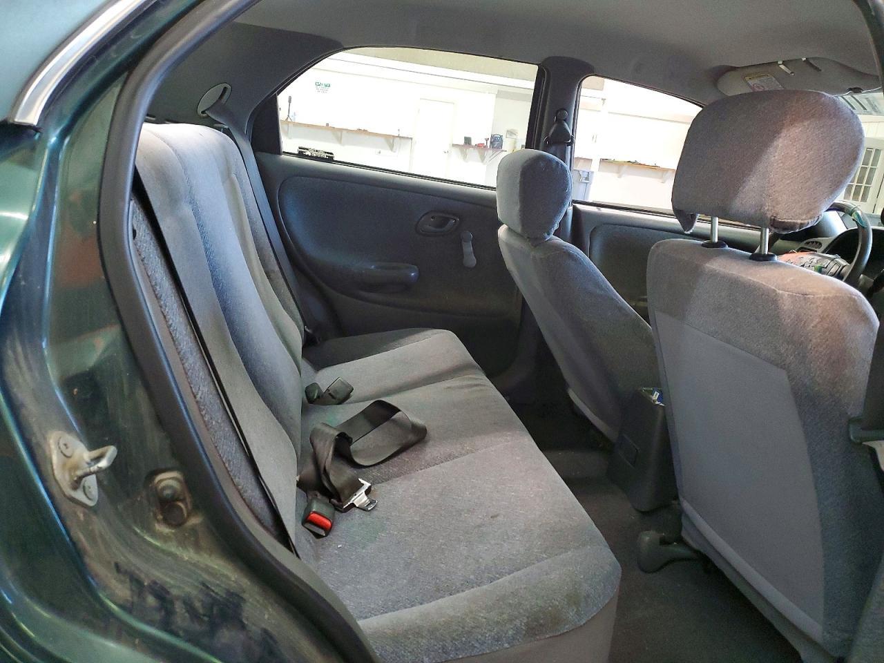 1999 SUZUKI Esteem
