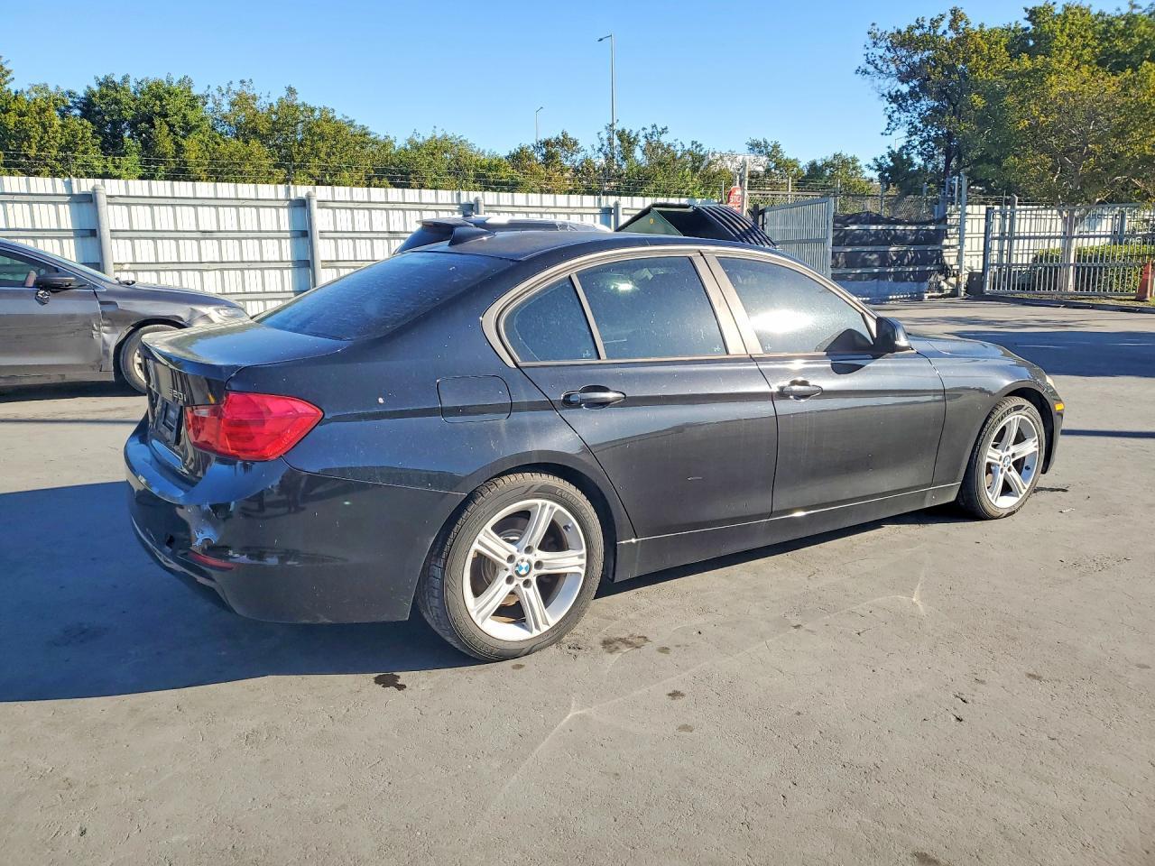 2014 BMW 3 SERIES