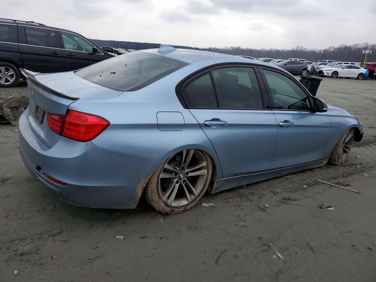 2013 BMW 3 SERIES