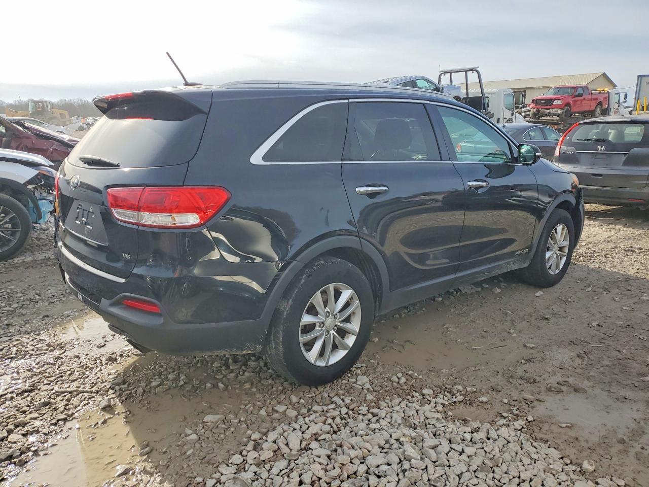 2017 KIA SORENTO