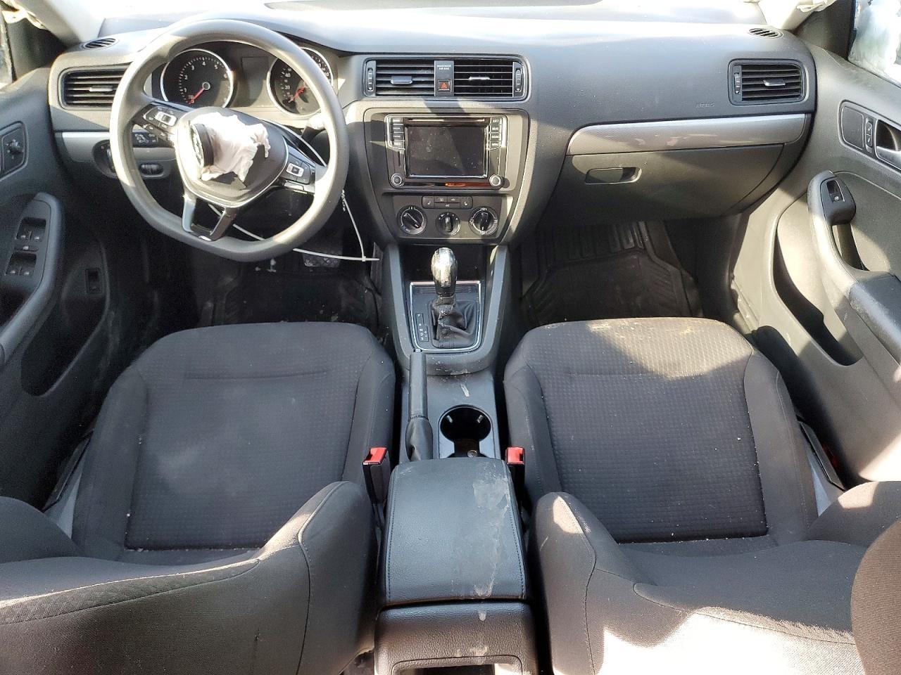 2017 VOLKSWAGEN JETTA