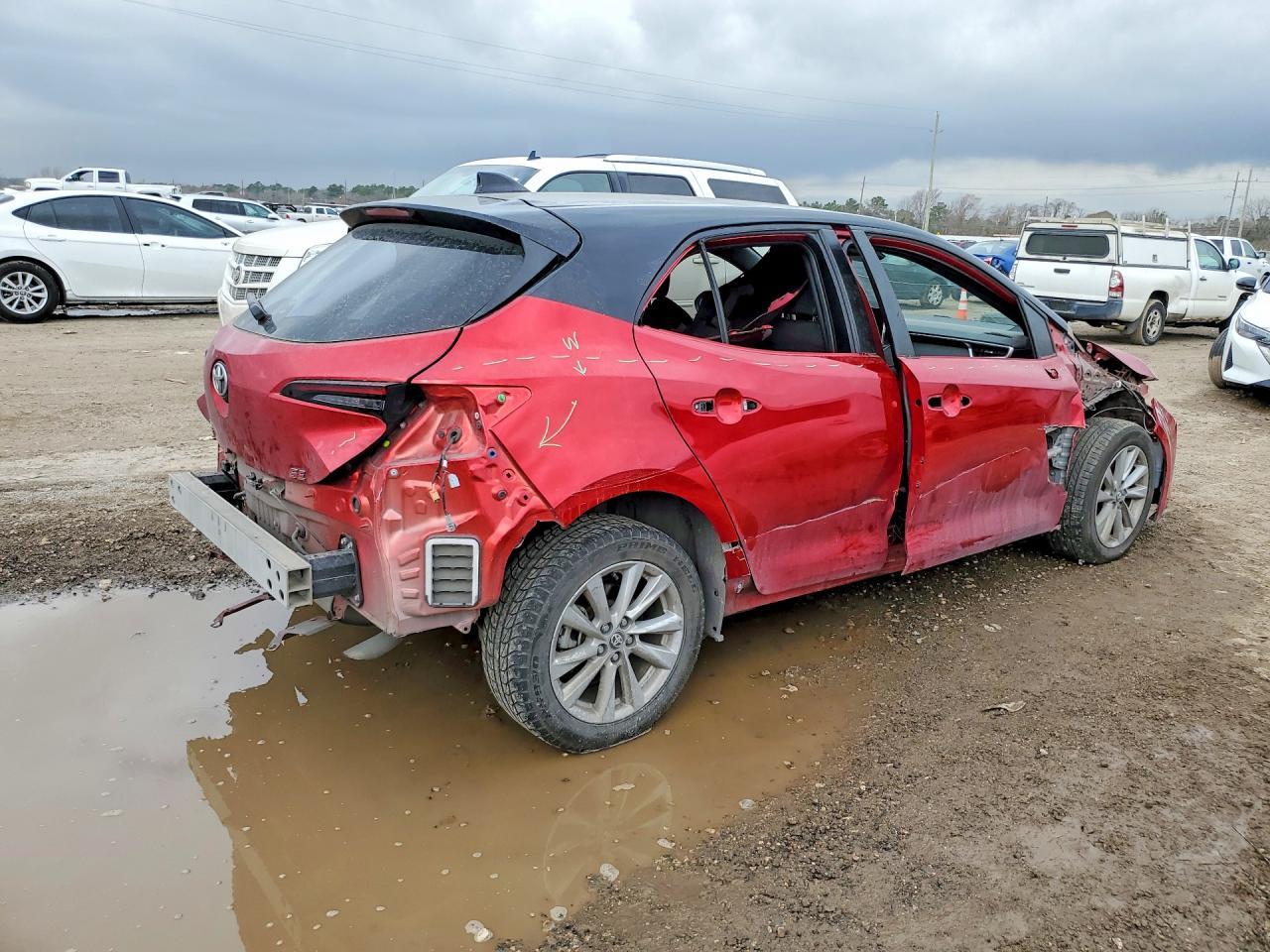 2025 TOYOTA COROLLA