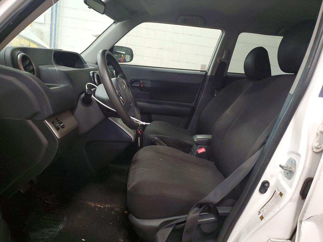 2008 SCION xB