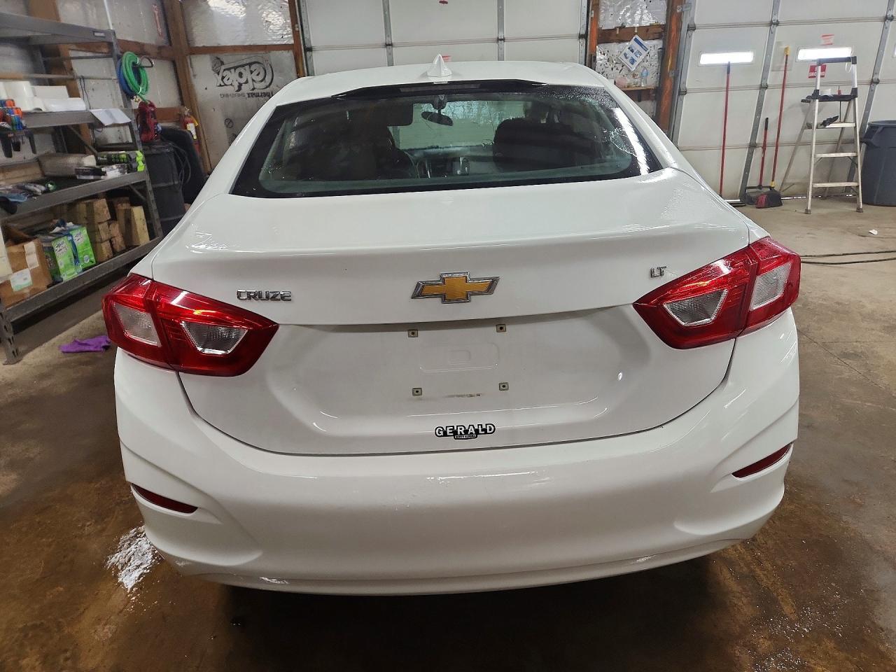 2017 CHEVROLET CRUZE